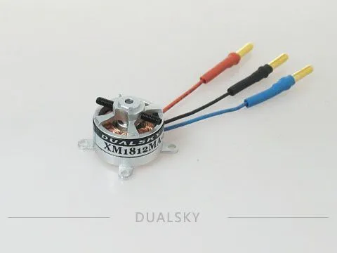 XM1812MA — мотор для микропланеров до 75 г