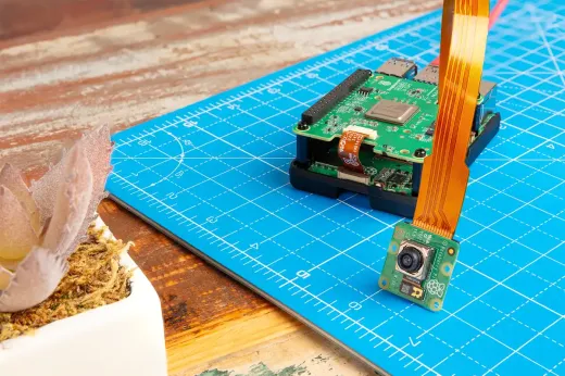 AI-плата Raspberry Pi HAT+
